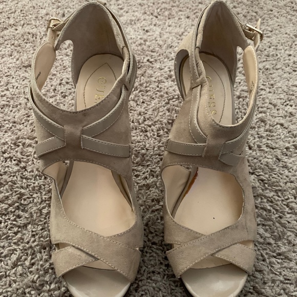 Shoes - Picture 3 of 3